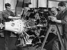 Revize motoru letounu Dakota