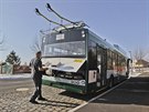 Nové trolejbusy pohání v místech bez trolejí energie z baterií. (13. února 2017)