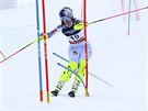 Lindsey Vonnová na trati slalomu v kombinaci ve Svatém Moici