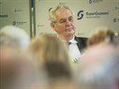 Prezident Milo� Zeman nav�t�vil firmu Saar Gummi Czech v pr�myslov� z�n� ve...