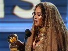 Beyoncé s cenou za nejlepší urban album (Grammy Awards, Los Angeles, 12. února...