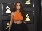 Rihanna na udílení cen Grammy (Los Angeles, 12. února 2017)