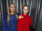 Paris Hiltonová a její sestra Nicky (New York, 13. února 2017)