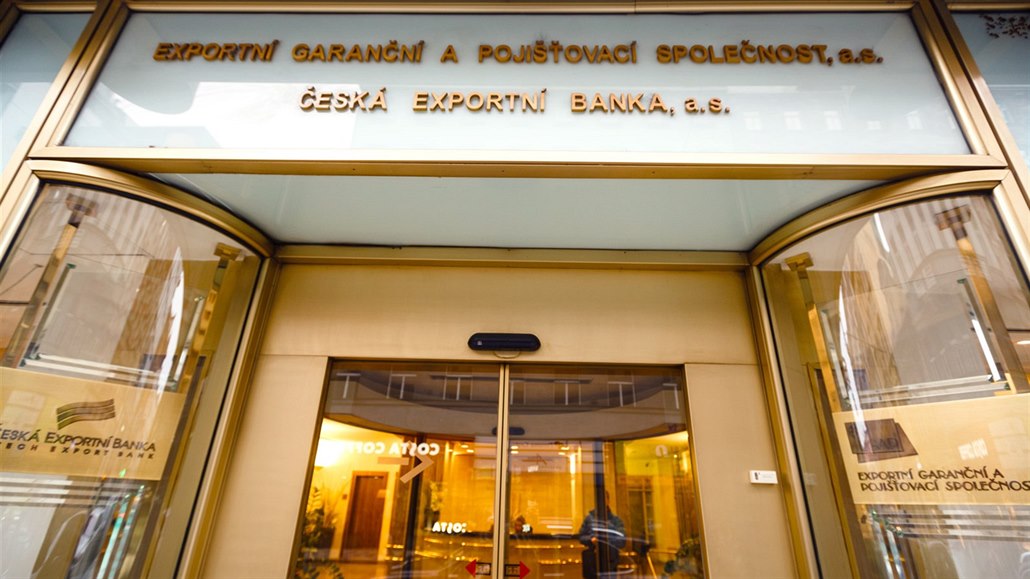 Stát dohlédne na exportní úvěry, průšvihy s nesplácením mají skončit