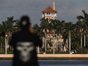 Trumpv soukrom resort Mar-a-Lago nedaleko Palm Beach (11. nora 2017)