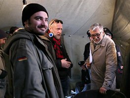 Vojtch Kotek, Peter Bebjak a Jií Bartoka pi natáení druhé ady seriálu...