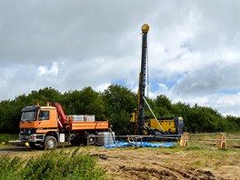 Pr�zkumný vrt v Cínovci