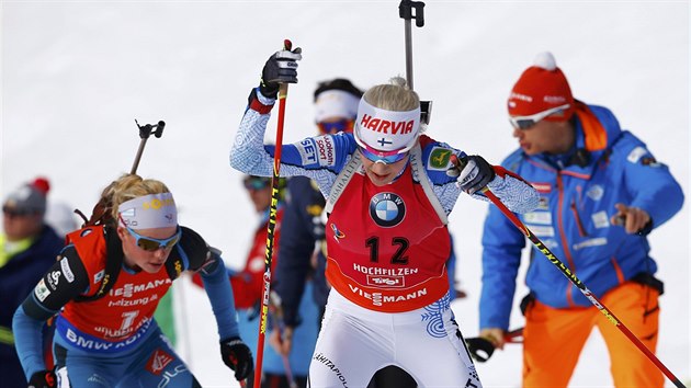 Kaisa Mkrinenov na trati sthacho zvodu na MS v Hochfilzenu.