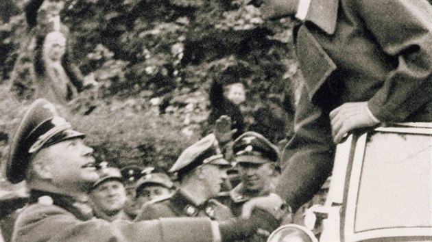 Guderian�v vztah s Hitlerem byl komplikovan�.