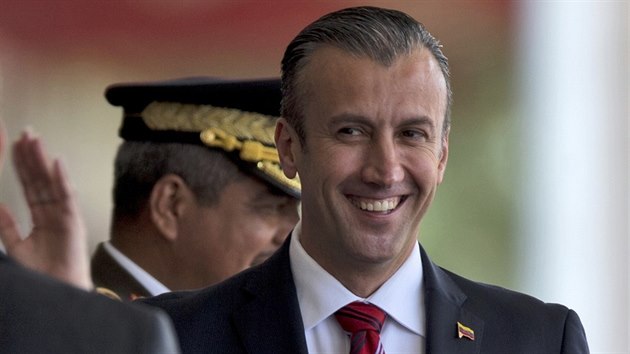 Venezuelsk viceprezident Tareck El Aissami bhem vojensk pehldky v Caracasu (1. nora 2017).