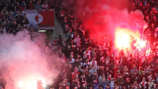 PYROTECHNIKA. Fanouci Slavie v utkn s Jihlavou