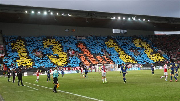 SLVISTIT FANDOV V AKCI.  Choreo Tribuny sever v utkn s Jihlavou