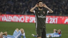 Suso z AC Milán slaví gól do sít� Lazia �ím.