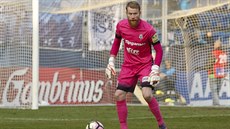 Branká� Vlastimil Hrubý v dresu Jablonce