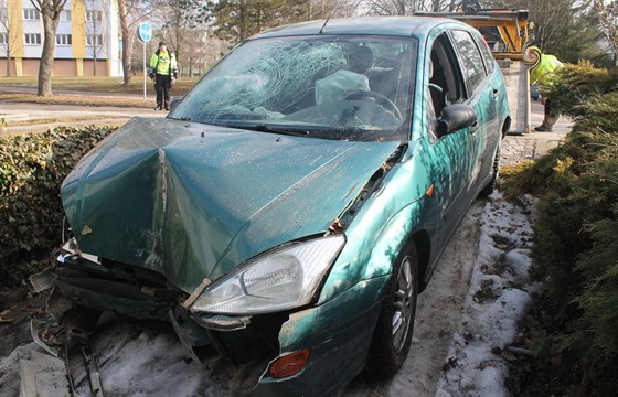 Mu ve Veselí nad Moravou sebral auto své známé a bez jejího vdomí s ním dojel...