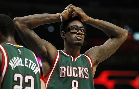 Larry Sanders v dresu Milwaukee