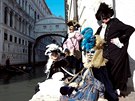 Benátský karneval vrcholí právě v těchto dnech.