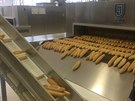 Rosická pekárna zvládne vyrobit 50 tisíc rohlíků za hodinu