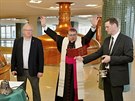 Velikononí várku Plzeského Prazdroje poehnal biskup plzeské diecéze Tomá...