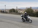 Test nového skútru Honda SH125 v italské Florencii. Stoptadvacítka bude...