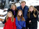 Nizozemský král Willem-Alexander, královna Máxima a jejich dcery - princezna...