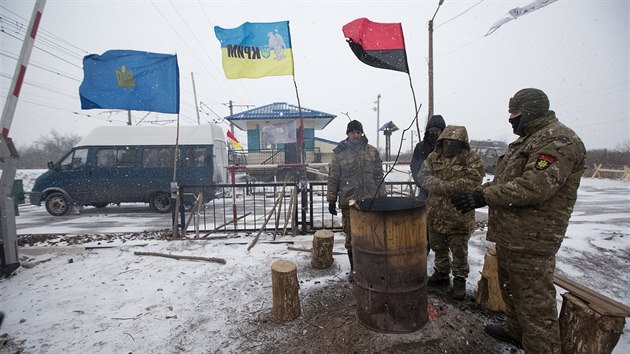 Dopravní blokáda zastavila transport uhlí z Donbasu na západ Ukrajiny (14. února 2017)