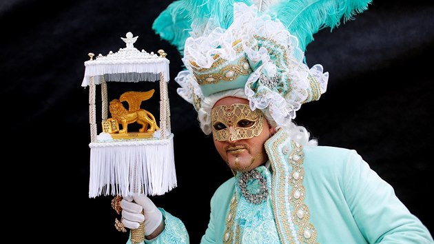 Velk popularit se karneval til hlavn v 18. stolet.