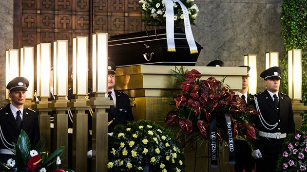 Pohřeb hasiče Jana Odermatta, který zemřel při zásahu ve Zvoli. (23. února 2017)