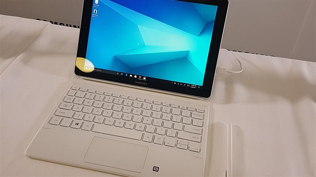 Tablety Samsung Galaxy Book