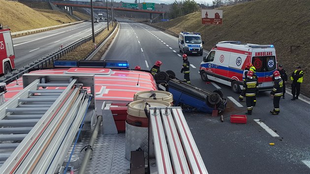 eskotnt hasii zasahovali pr kilometr za esko-polskmi hranicemi. (25. nora 2017)