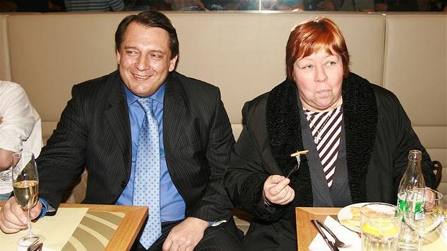 Jiří Paroubek a Zuzana Paroubková na křtu knihy o hubnutí (2007)