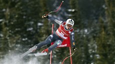 Italský lya Peter Fill na trati superobího slalomu v Kvitfjellu.