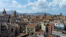 V roce 2016 ilo v Palermu pes 670 tisíc obyvatel.