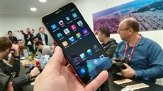 Jde to rychle. Nový Coolpad S1 se Snapdragon 821 bude k dostání v �erné a zlaté...