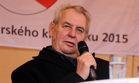 Prezident Milo Zeman na setkání s obany v obci Krásná v Karlovarském kraji...