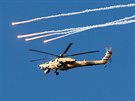 Helikoptéra irácké armády v bojích v západním Mosulu (26. února 2017)