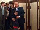 Kik a dojetí. Trump pekvapil dtské návtvníky v Bílém dom