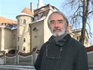 Historik umní Pavel Zatloukal ped jednou z perel olomoucké architektury,...