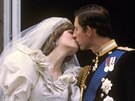 Princ Charles a Diana Spencerová se vzali 29. ervence 1981 v Londýn.