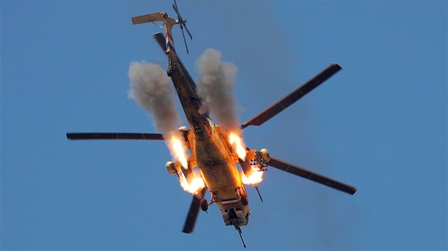 Helikoptra irck armdy v bojch v zpadnm Mosulu (26. nora 2017)