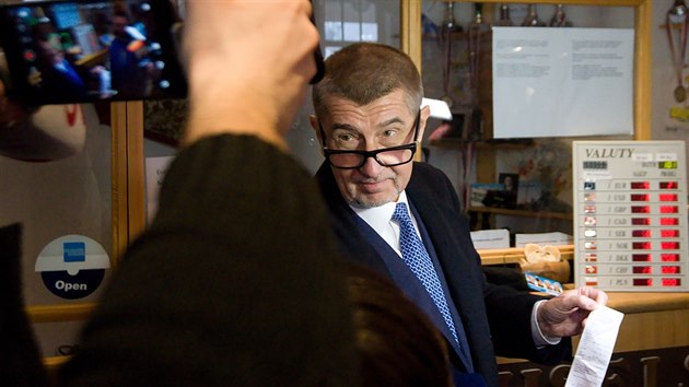Ministr financí Andrej Babiš v Harrachově při spuštění EET.