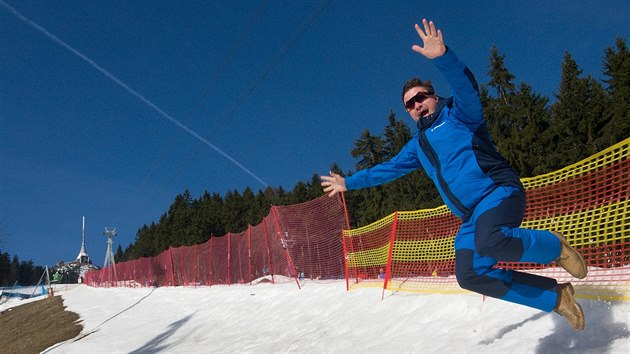 O pronjem lyaskho arelu na Jetdu m zjem slovensk spolenost Tatry Mountain Resorts miliarde Igora Rattaje. Ten se o vkendu pijel na Jetd podvat.