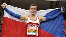 VÍTĚZ. Pavel Maslák slaví zlato v běhu na 400 metrů na halovém ME v Bělehradě.