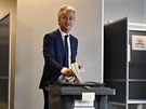 Nizozemsko ve stedu volí nové sloení parlamentu. Odhlasováno má i Geert...