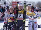 Stíhací závod na 10 km v Québecu vyhrála Marit Björgenová (uprosted) ped...