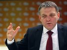 Ministr zahranií Lubomír Zaorálek obhájil na volebním sjezdu SSD v Brn post...