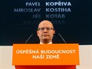 Premiér Bohuslav Sobotka bhem projevu na sjezdu SSD v Brn. (10. bezna 2017)
