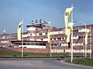 1962: Opel dál expanduje, otevírá továrnu v Bochumi (na snímku).
