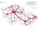 Porovnání obou map: zelenou je vyznaena intenzita dopravy v roce 2016, vínovou...