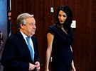 Amal Clooneyová a generální tajemník OSN António Guterres (New York, 10. bezna...